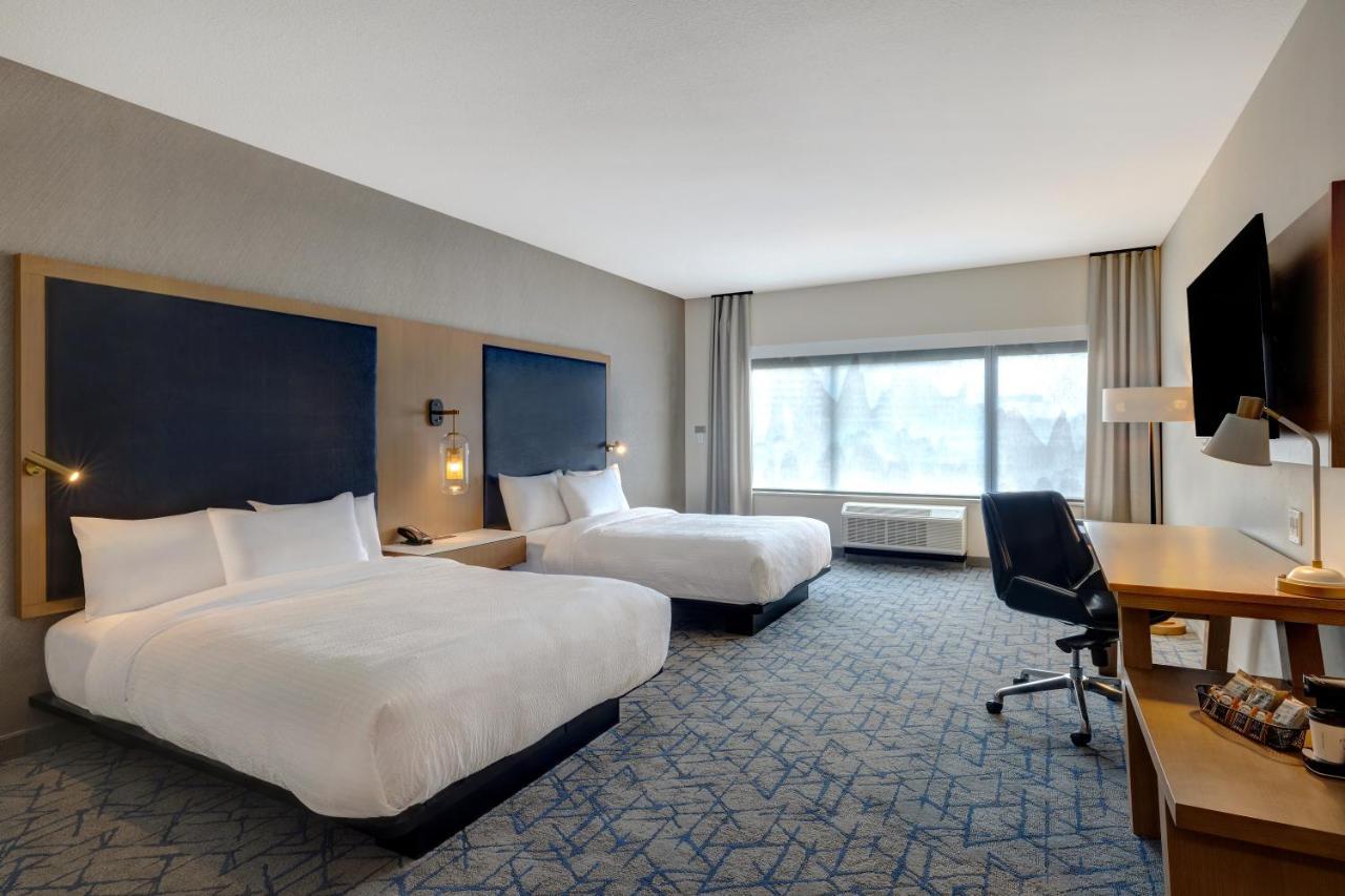 Fairfield By Marriott Inn & Suites Minneapolis Downtown Eksteriør billede